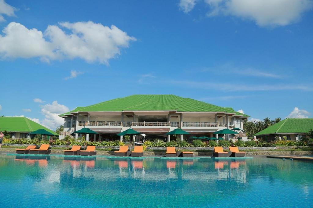 Ngwe Saung Yacht Club & Resort Ngwesaung Eksteriør billede