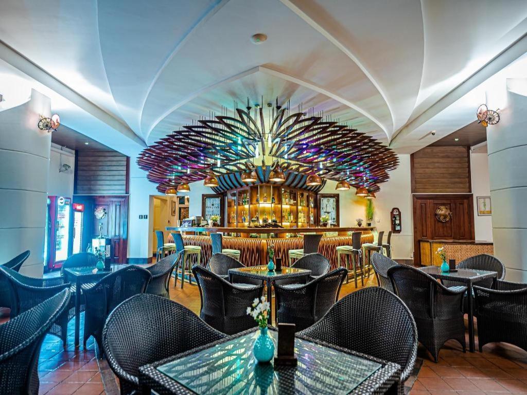 Ngwe Saung Yacht Club & Resort Ngwesaung Eksteriør billede